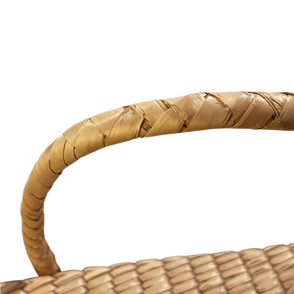 Basket Handbag - Picture 15 of 15